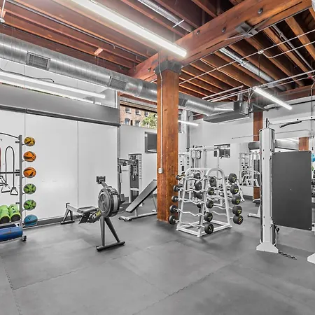 Riverfront Loft-Parking-Gym-P103
